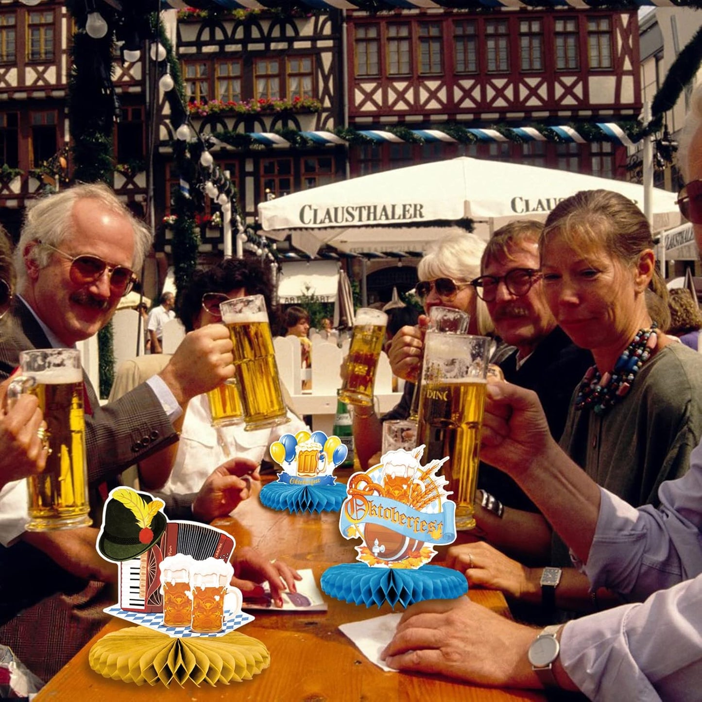 Tischdekoration | Oktoberfest Waben-Design | 8-teiliges Papierset | Schneller Aufbau