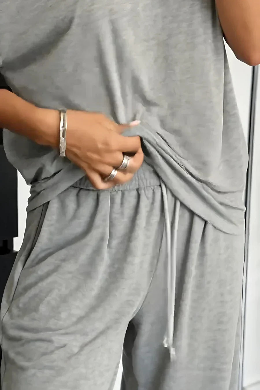 Khairina – Zweiteiliges Satz Mit Schulterfreiem Ausschnitt