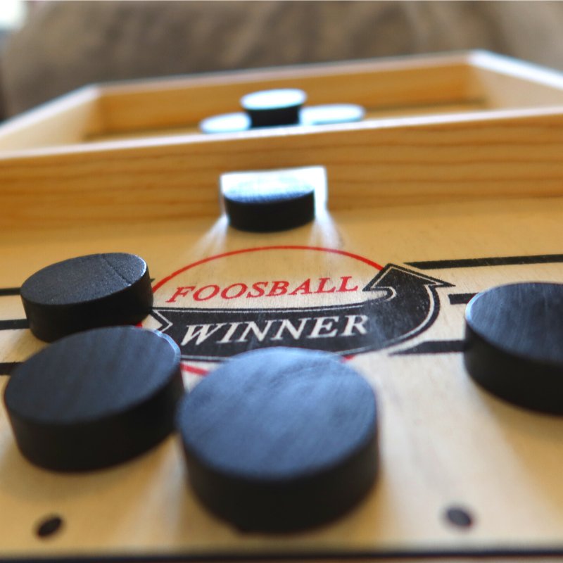 FoosballPuck - Seien Sie der Erste, der all seine Discs loswird!