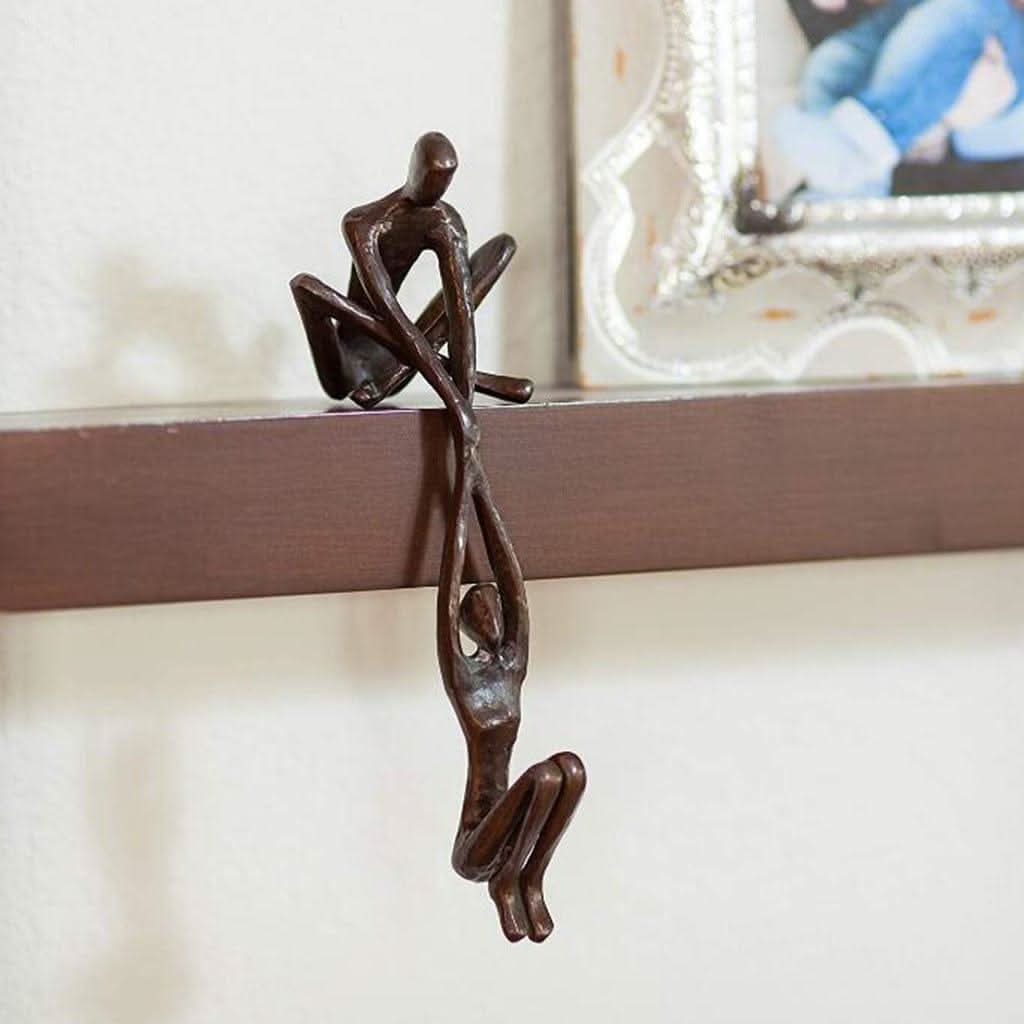Abstrakte Menschenfigur Skulptur aus Resin – minimalistisches Design