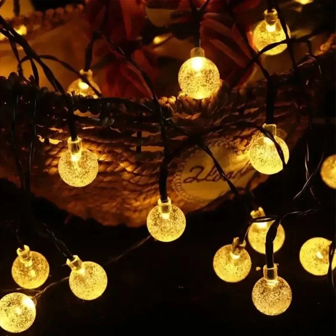 Solar LED Lichterkette mit Kristallkugeln für Garten und Terrasse
