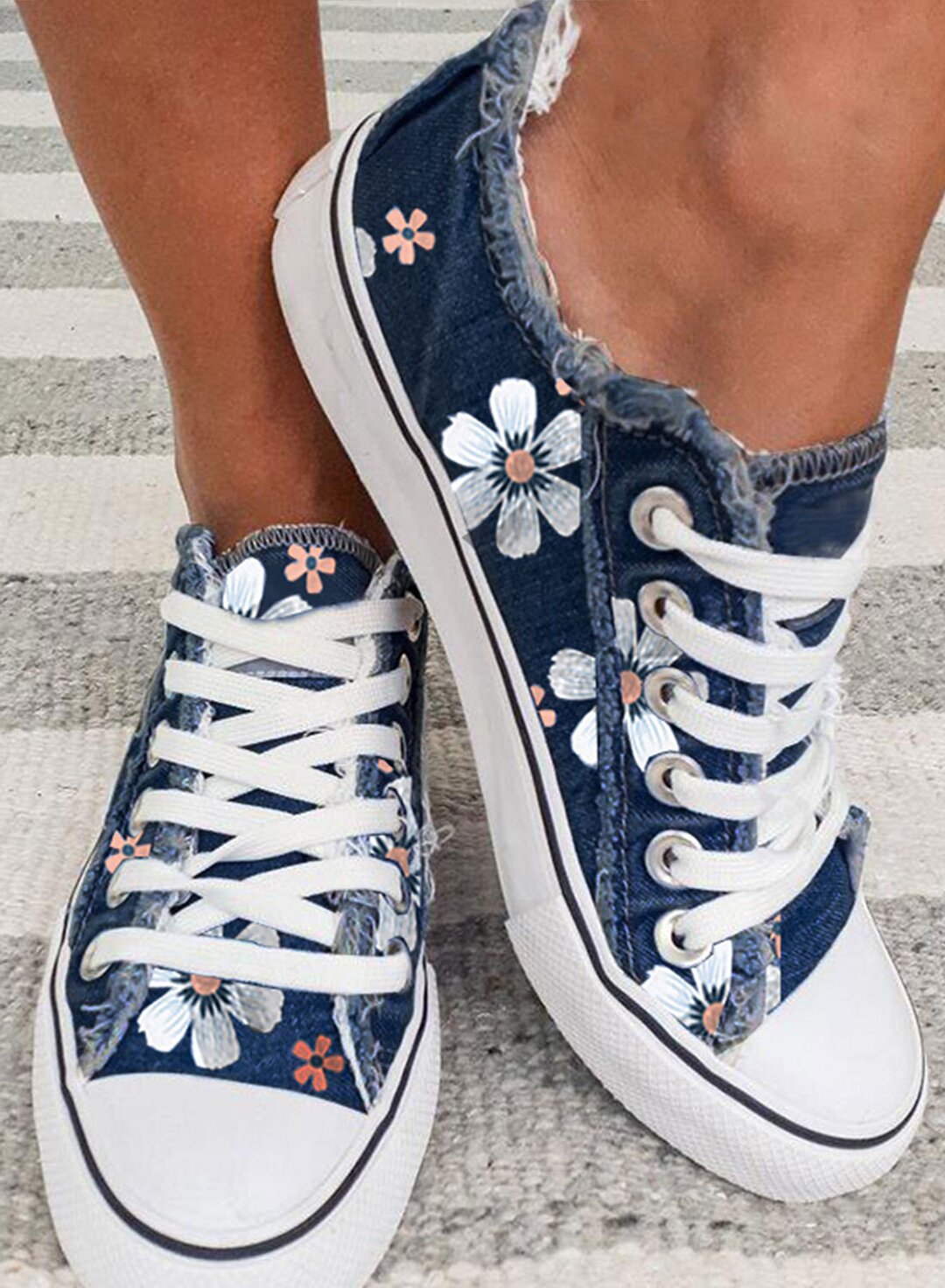 Damen Sneaker Blumen Schnürschuhe aus Leinwand