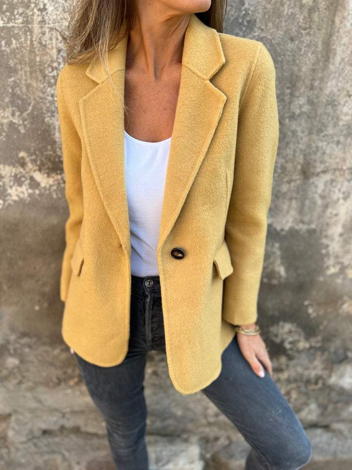 Isha | Ein-Knopf-Blazer