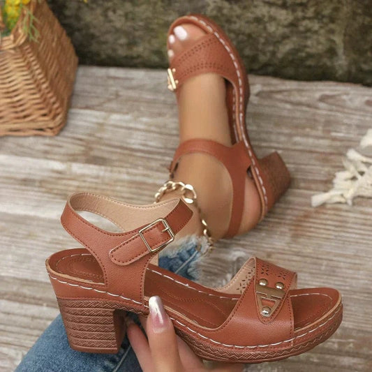 Klara – Elegante Sandalen für stilvollen Tragekomfort