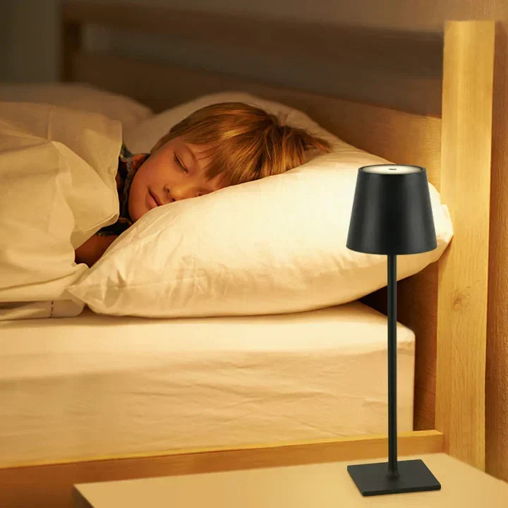 Kabellose LED-Tischlampe mit Touch-Dimmer und USB-C Akku