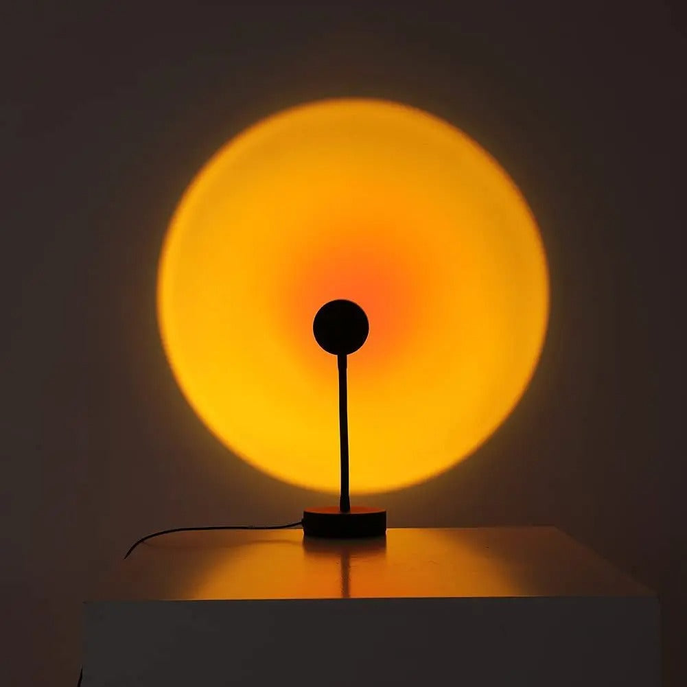 LED-Projektor-Tischlampe Sonnenuntergang |16 Lichtfarben Stimmungslicht | Mit Fernbedienung | AuraCast