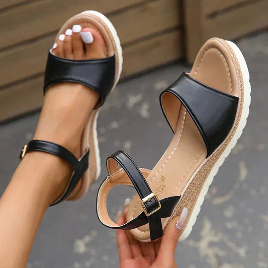 Mathilda – Stilvolle orthopädische Sandalen