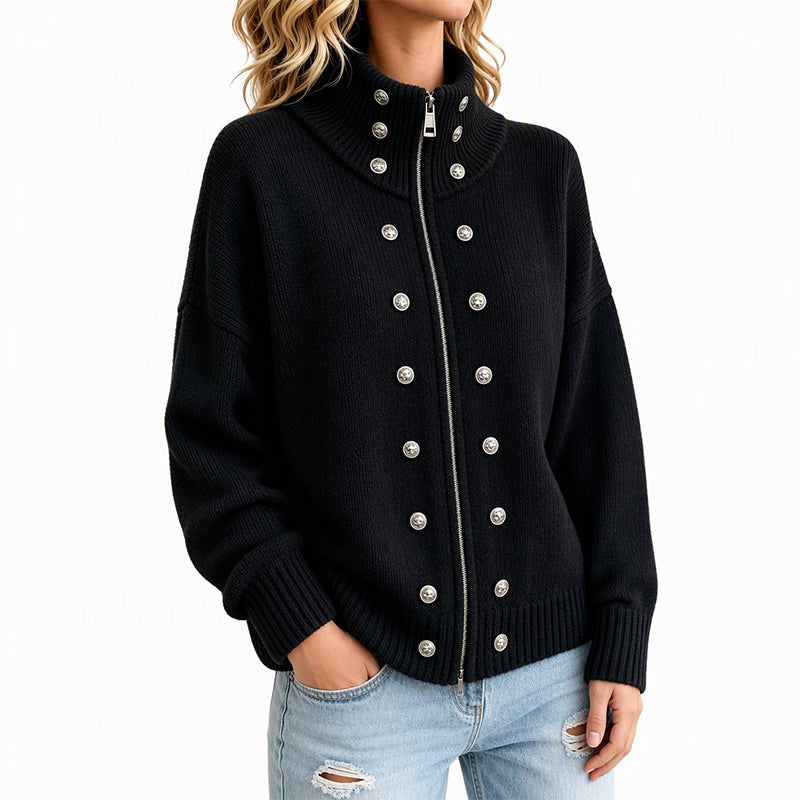 Ezgia – Strickjacke Mit Zierknopf