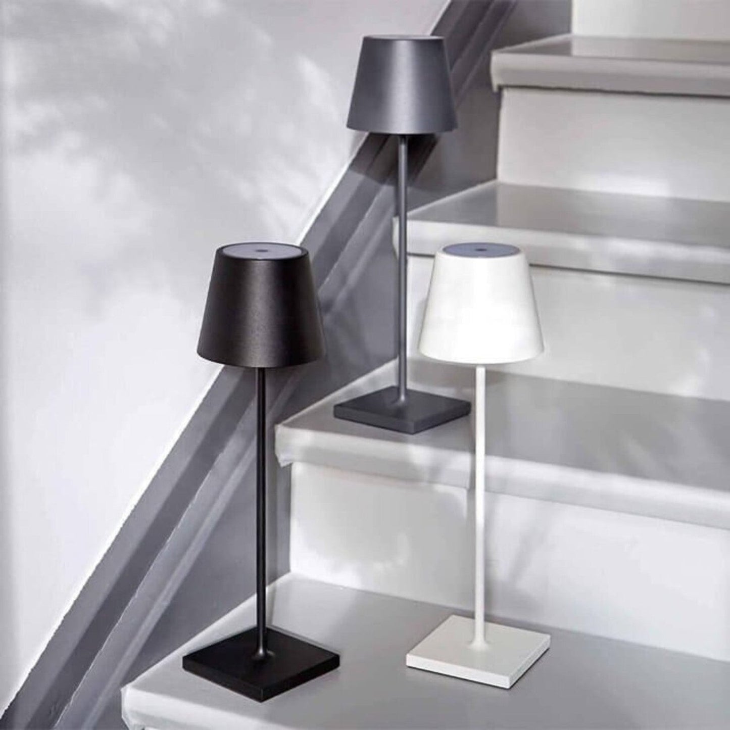 Kabellose LED-Tischlampe mit Touch-Dimmer und USB-C Akku